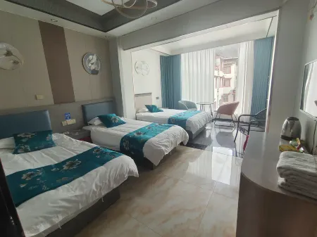 Wenchuan Yuanyu Hostel Отели рядом с достопримечательностью «Baihua Bridge Relic Site»