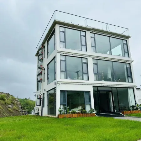 Xiandao Lake Hushan Xiaoju Homestay