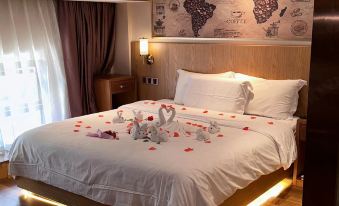 Libo Zhige Hotel(Shanghai Wusong International Cruise Terminal Songfa Road Subway Station Branch)