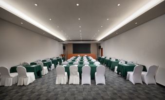Suqian Municipal Government Hongzehu Road Maison New Century Hotel