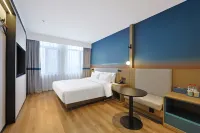 Ni Hao Hotel (Huadian Dajie) - parking