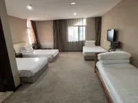 Phoenix Mountain Holiday Hotel