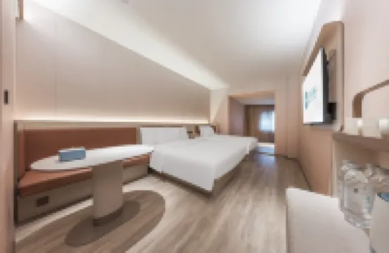 HanTing Hotel (Suizhou Shunjing Avenue Times Square)