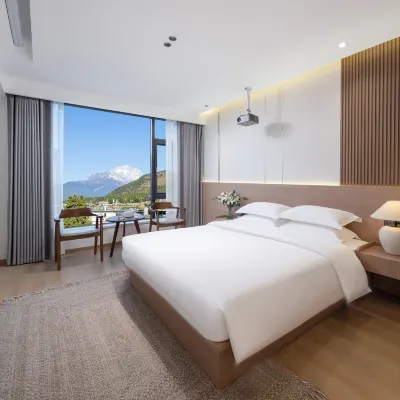 Boyue Langting Resort Hotel (Lijiang Gucheng South Gate) Hoteles cerca de Jinta Scenic Spot