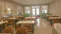 季楓飯店（黑河中央商業步行街店）