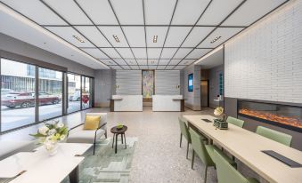 Liyi Hotel (Chongqing Bishan CBD Financial Street Xiuhu Park Branch)