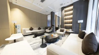 Marriott Lanting Hotel (Shanyang People's Square Bus Station Branch) فنادق في شانيانغ