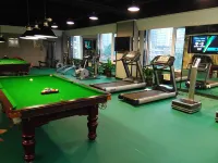 Swan Lake Hotel - Gym