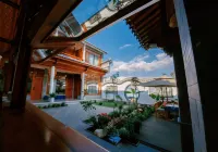 Lianyun Retreat・Huajian Hollow Moonview Log Elegant Holiday Stay (East Lotus Branch) - Mountain view