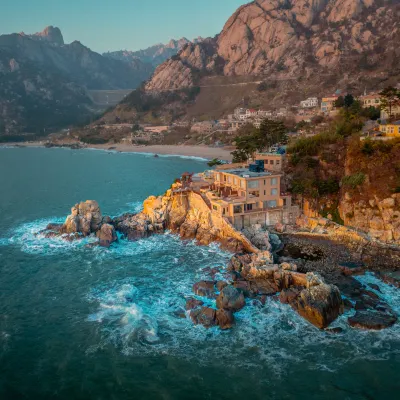 Wake in the Sea Homestay (Laoshan) 嶗山太清観光地周辺のホテル