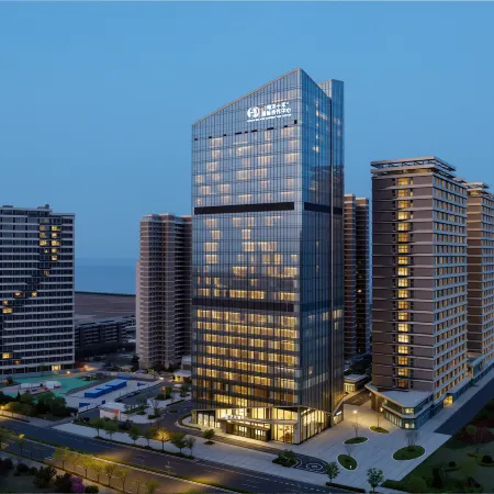 Elong Hotel (Qingdao Oriental Movie Metropolis