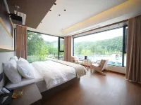 Song Yunshang Xinyuan Homestay (Baiyun Mountain Tourism Resort Area) - parkir