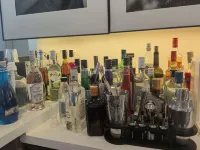 YABAI HOMESTAY - bar