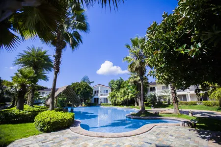 Guanfang Hotel Tengchong Отели в г. Тенчун