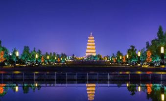 ZMAX HOTELS (Xi'an Big Wild Goose Pagoda Datang Buyecheng Furong Garden)