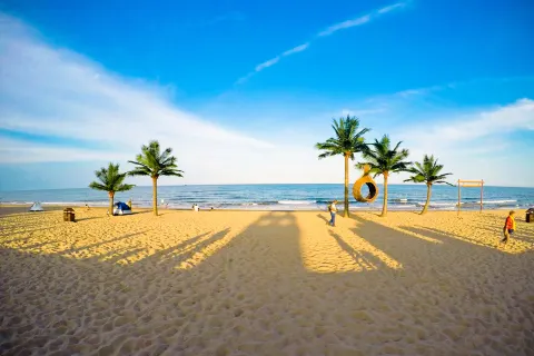 Fisher Island Holiday Hotel