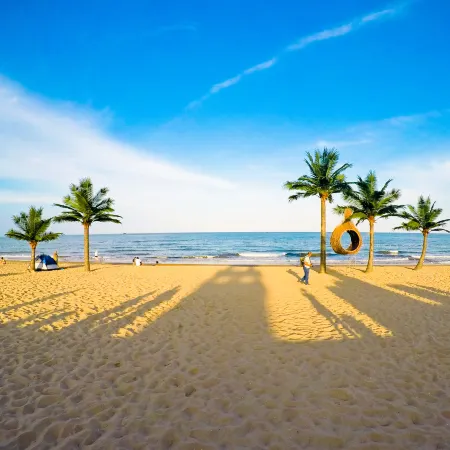 Fisher Island Holiday Hotel