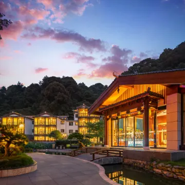 Mountain Fanjing Qixi Resort