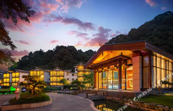 梵凈山棲溪度假酒店