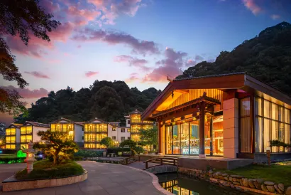 Mountain Fanjing Qixi Resort