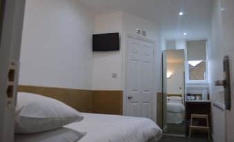 Accommodation London Bridge