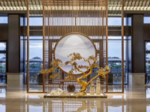 Nine View Lake Fondney Hot Spring Hotel Hotels in Xingning