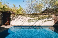 Mandenburg Hot Spring Resort Hotel（Fogang Hemingzhou） Hotels in Fogang