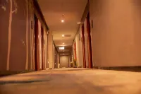 優睡賓館（靈壽中天商廈店） - 停車場