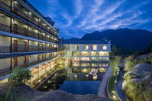 Wuyishan Hongpao Xunyou Tea Space Aesthetics Holiday Mountain Residence