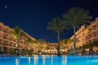 فندق سي ستار بوريفاج Hotels near محطة بنزين موبيل - الغردقة