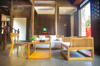 Shenyi Inn (Yushang Guanzhong Old Street Branch)