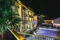 Aiqinhai Guesthouse Отели в г. Langman Shanchuan Scenic Area