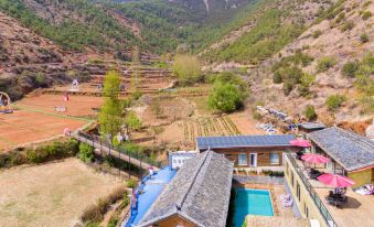 Lugu Lake Dazuhua Valley Manor