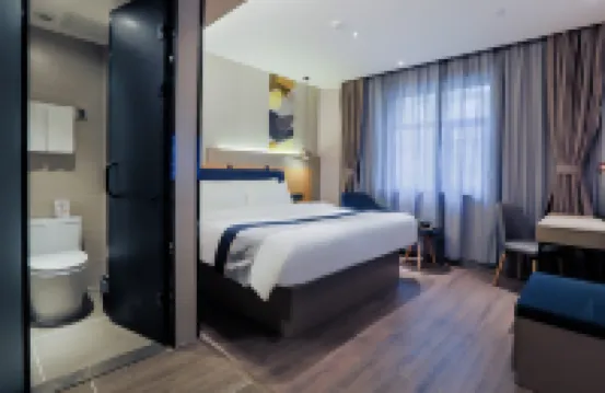 R ROYALSS HOTEL（Urumqi Cancer Hospital Xiaoxigou Subway Station Branch）