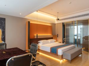 Huaibin Xiyue Select Hotel