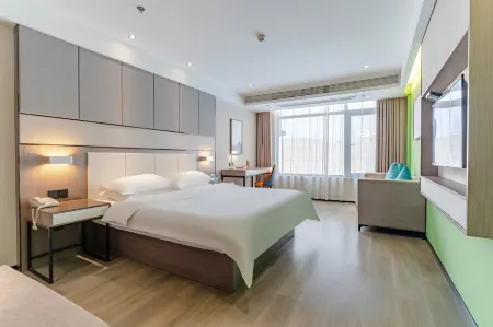 Gujing Junlai Hotel (Tianchang Hongsheng Square)