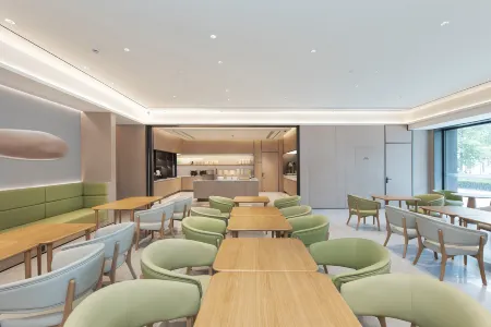 JI Hotel (Shanghai Chongming Administrative Center) Отели рядом с достопримечательностью «Chongming Academy»