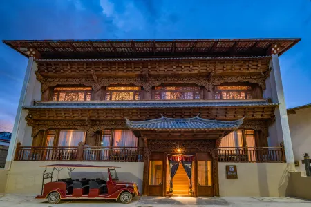Khimtsang Hotel