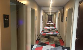 Shankee Hotel (Qinyang Bus Station)