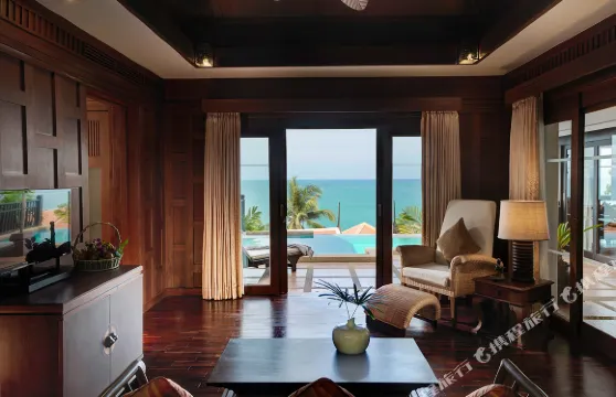 拉維瓦林温泉度假酒店