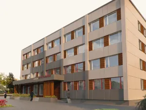 Teatralnaya Hotel