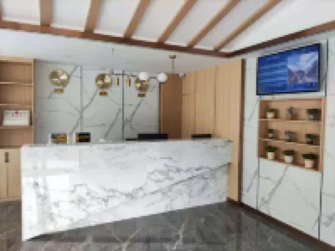 Yunshang Shanghai Hotel Hotel di Gongshan