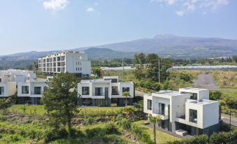Velum Resort