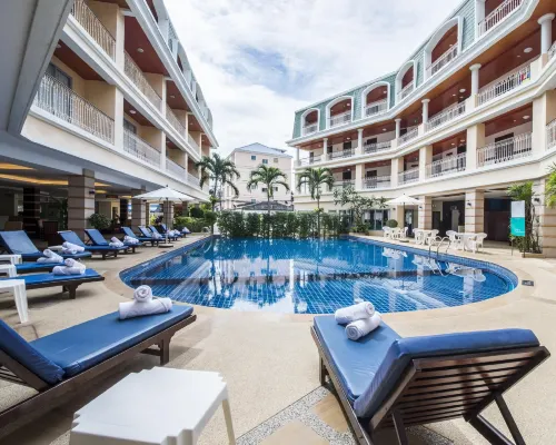 كاليم ريزورت Hotels near شاطئ كاليم (Kalim Beach)