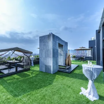 Dongyang Perfect·Elegant Residence Designer Hotel (Downtown Dongyang Branch)