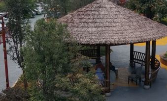 Lufeng Liuqiliuchu Guest House