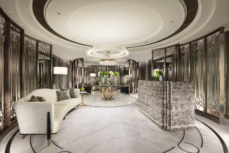 Londoner Court Отели рядом с достопримечательностью «Библиотека Хо Дун»