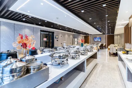 GreenTree Inn Hubei Huanggang Hong An Wal-Mart Plaza Business Hotel