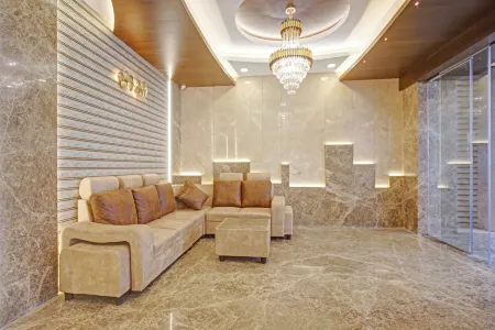 Upar Hotels - T Nagar Отели рядом с достопримечательностью «Pondy Bazaar»