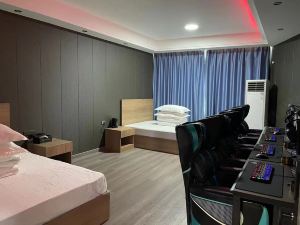 Jiujiu E-sports Hotel